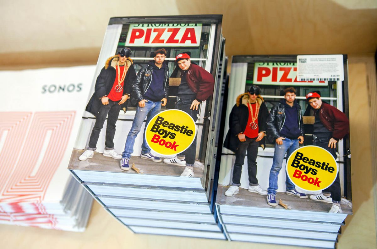 600 halaman penuh kenangan